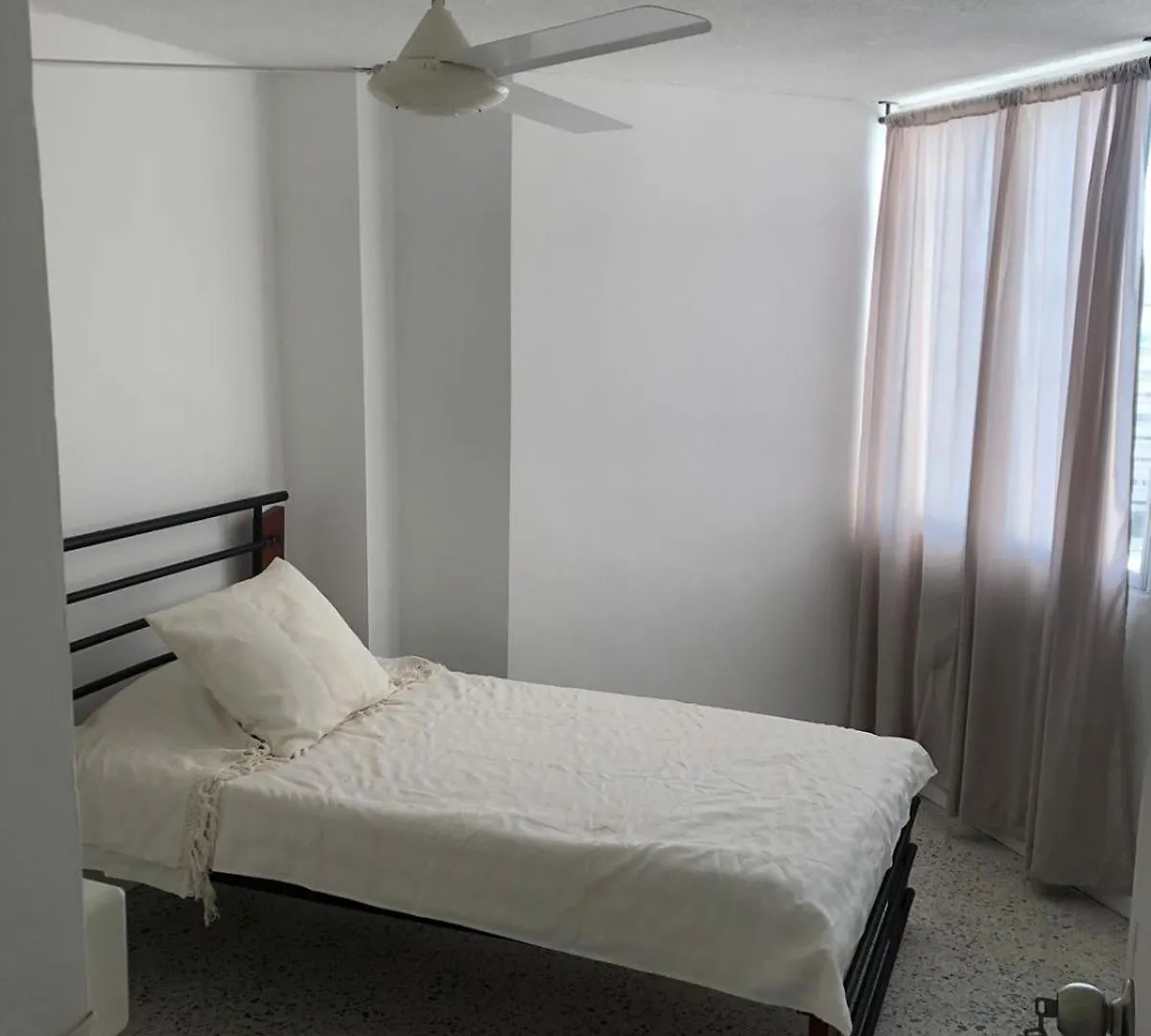 Apartamento Cerca A La Playa! 산타마르타 아파트